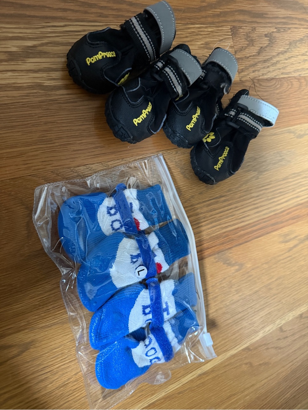 PomPreece Black Dog Boots with Blue Dog Socks Set
